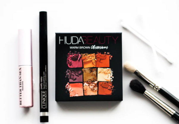 Huda Beauty Warm Brown Obsessions Eyeshadow Palette